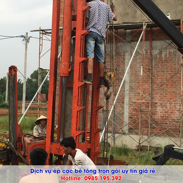 Dịch vụ ép cọc bê tông Văn Điển trọn gói giá rẻ